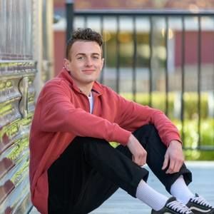 Meet your Posher, Michael